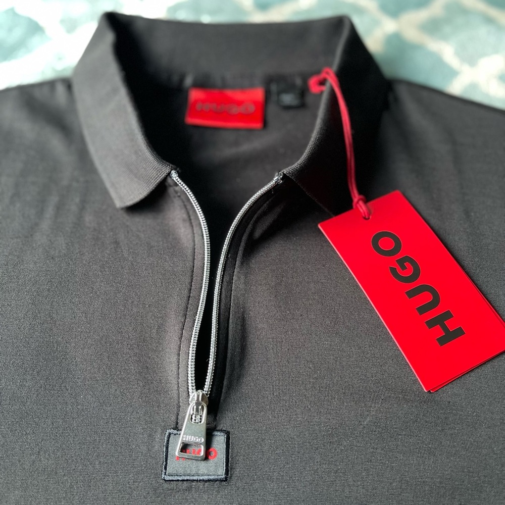 🖤 Hugo Bosss Zip-Up Polo 🖤 - Picture 7 of 8